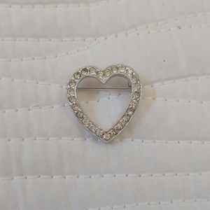 Cubic zirconia heart shaped pin